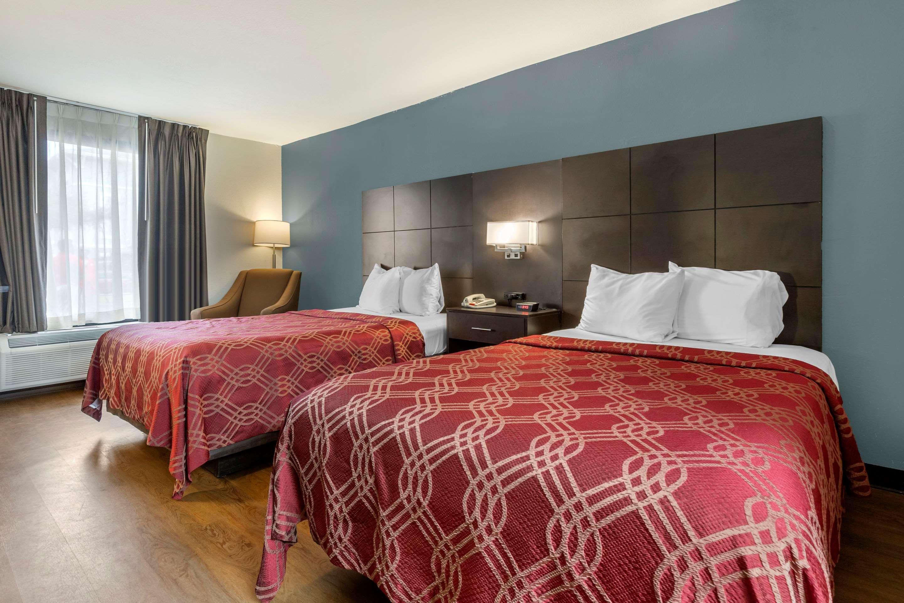 נורת' צ'רלסטון Econo Lodge North מראה חיצוני תמונה
