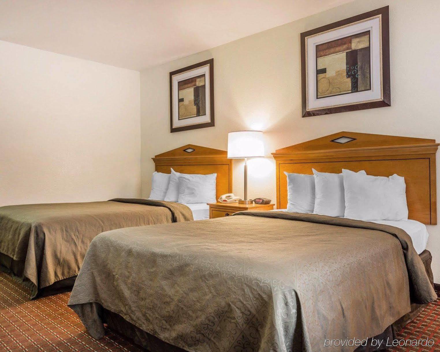 נורת' צ'רלסטון Econo Lodge North מראה חיצוני תמונה